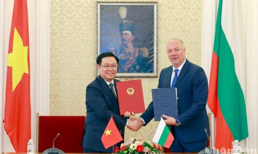 Vietnam treasures traditional friendship with Bulgaria: top legislator