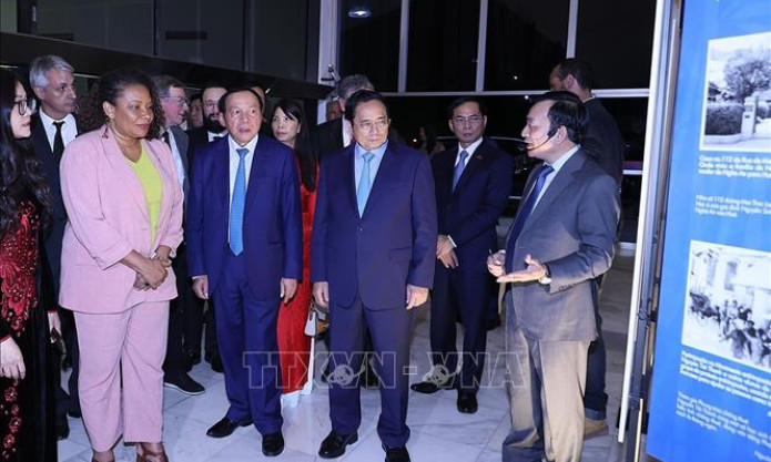 Thủ tướng dự khai mạc triển lãm ảnh tại Brazil về Chủ tịch Hồ Chí Minh và đất nước con người Việt Nam