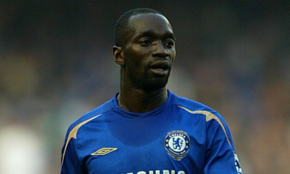 Chelsea chia tay huyền thoại