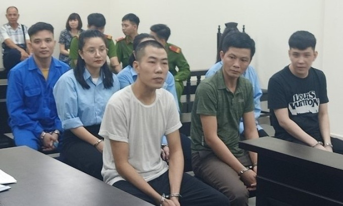 Đại lý ủy quyền hai nhà mạng tiếp tay cho tội phạm 'hack' tài khoản ngân hàng
