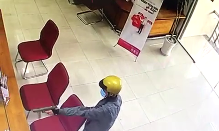 Bắt nghi phạm cướp ngân hàng ở Tiền Giang