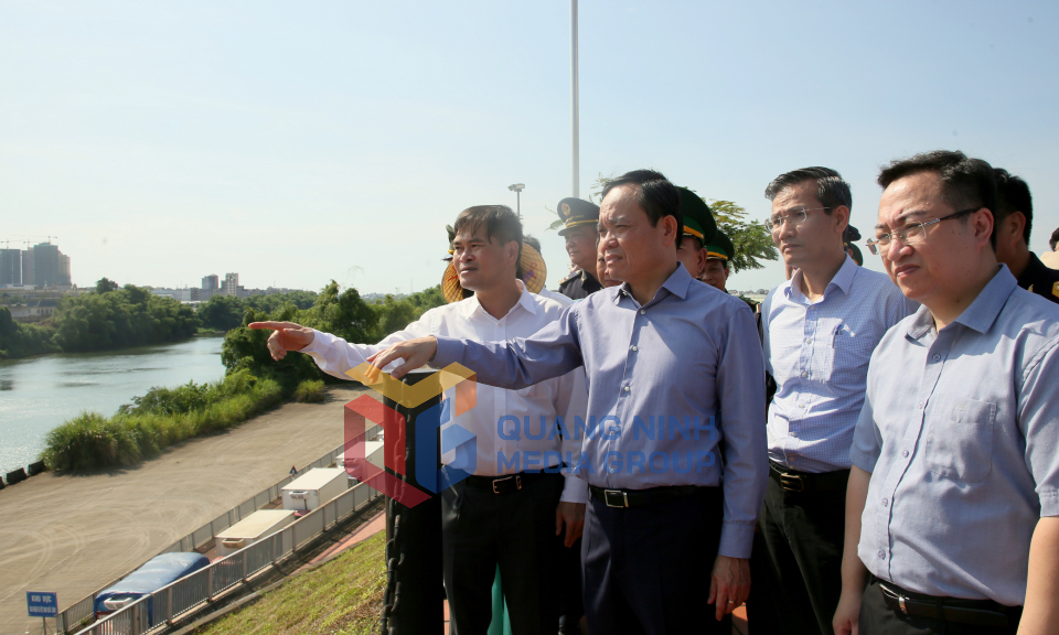 Phó Thủ tướng Trần Lưu Quang làm việc với tỉnh Quảng Ninh về xuất nhập khẩu và phòng chống buôn lậu, tháng 9-2023