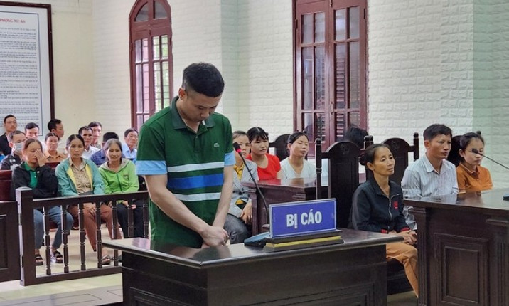 Đâm chết bố vợ, thầy giáo lĩnh 18 năm tù giam