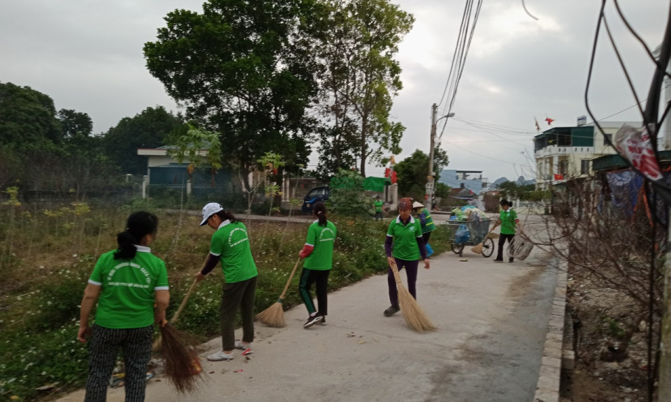 Phụ nữ Đông Xá: Chung tay bảo vệ môi trường