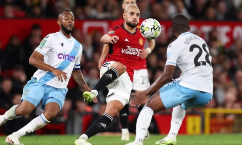 Tuyến giữa Man Utd đón 3 cú hích lớn