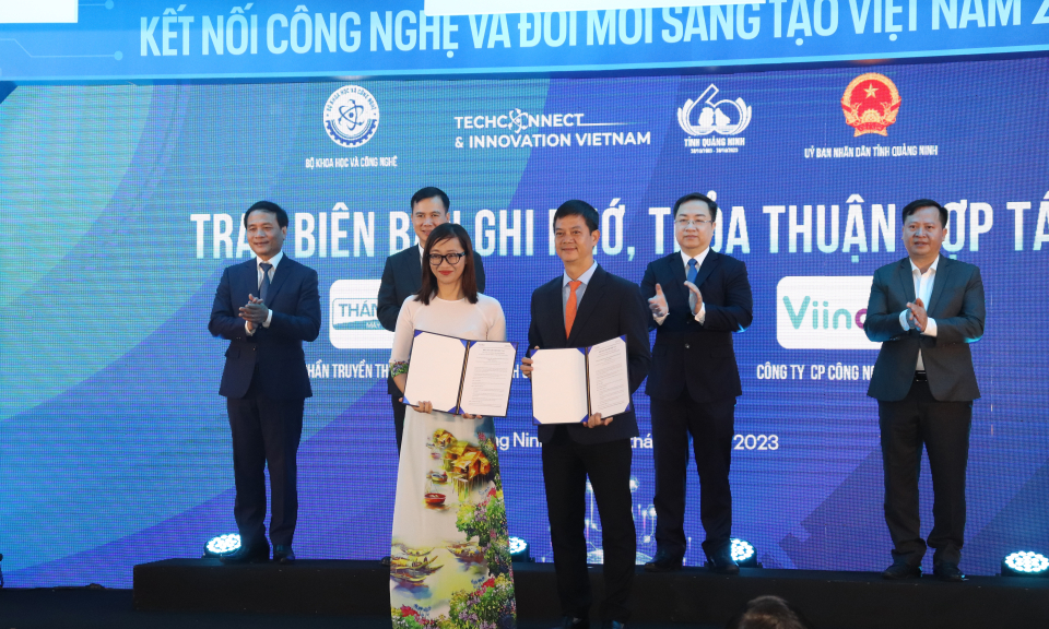 Diễn đàn Chuyển đổi số, chuyển đổi xanh cho phát triển bền vững