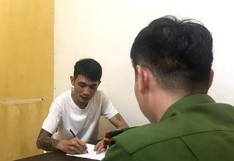 Đối tượng Nguyễn Thành Trung tại cơ quan Công an.