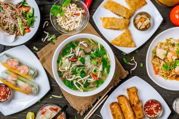 Culinary delights add to allure of Vietnamese tourism hinh anh 1