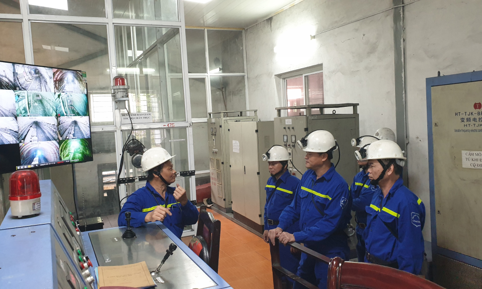 Nhiều giải pháp thiết thực trong lĩnh vực kinh tế