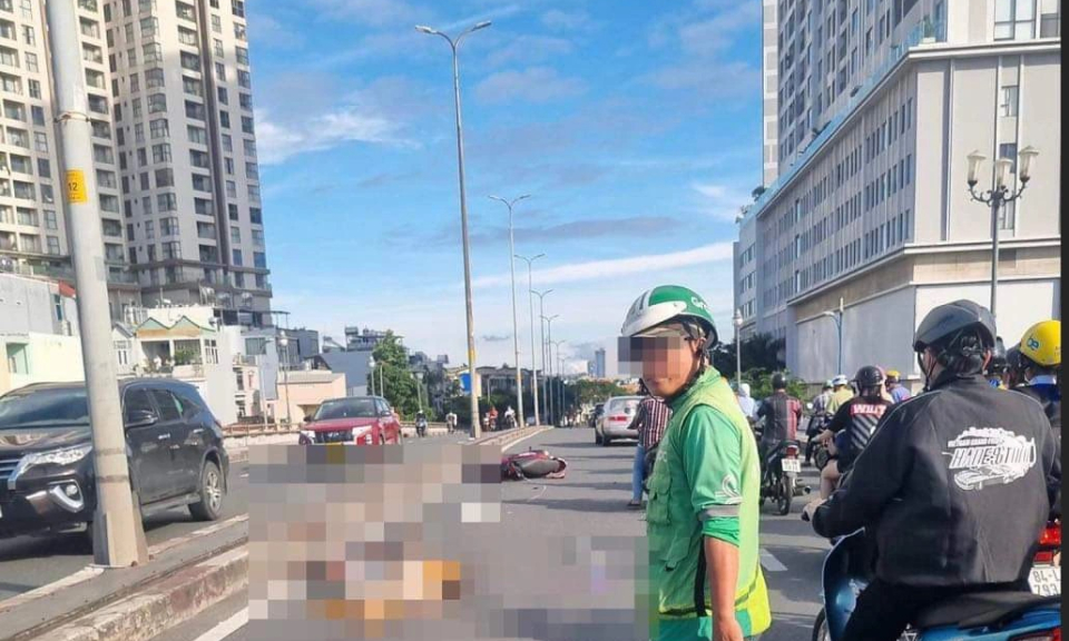 Tai nạn trên cầu Ông Lãnh, 1 người tử vong, 1 người bị thương