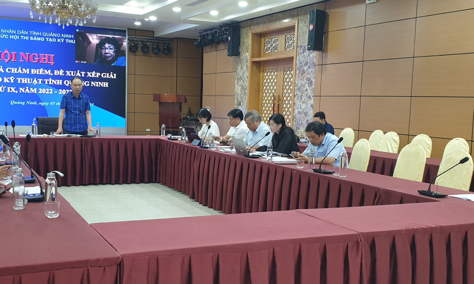 Thông qua kết quả chấm điểm, đề xuất xếp giải Hội thi Sáng tạo kỹ thuật tỉnh Quảng Ninh lần thứ IX