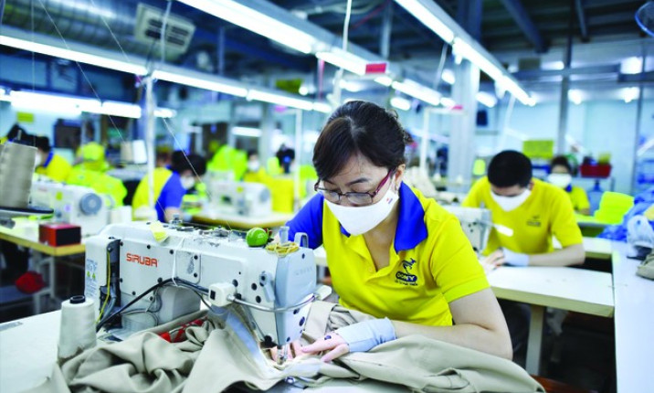 Hoạt động của nhiều doanh nghiệp: Ấm dần theo đơn hàng