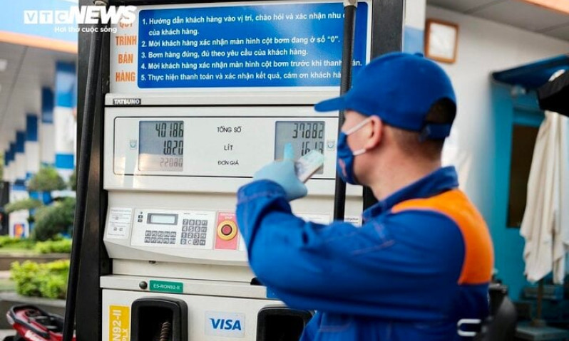 Giá xăng dầu dự kiến được điều chỉnh thế nào vào ngày 11/10?