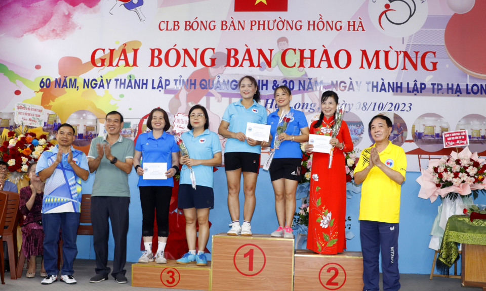 Giải bóng bàn CLB phường Hồng Hà chào mừng 60 năm thành lập tỉnh