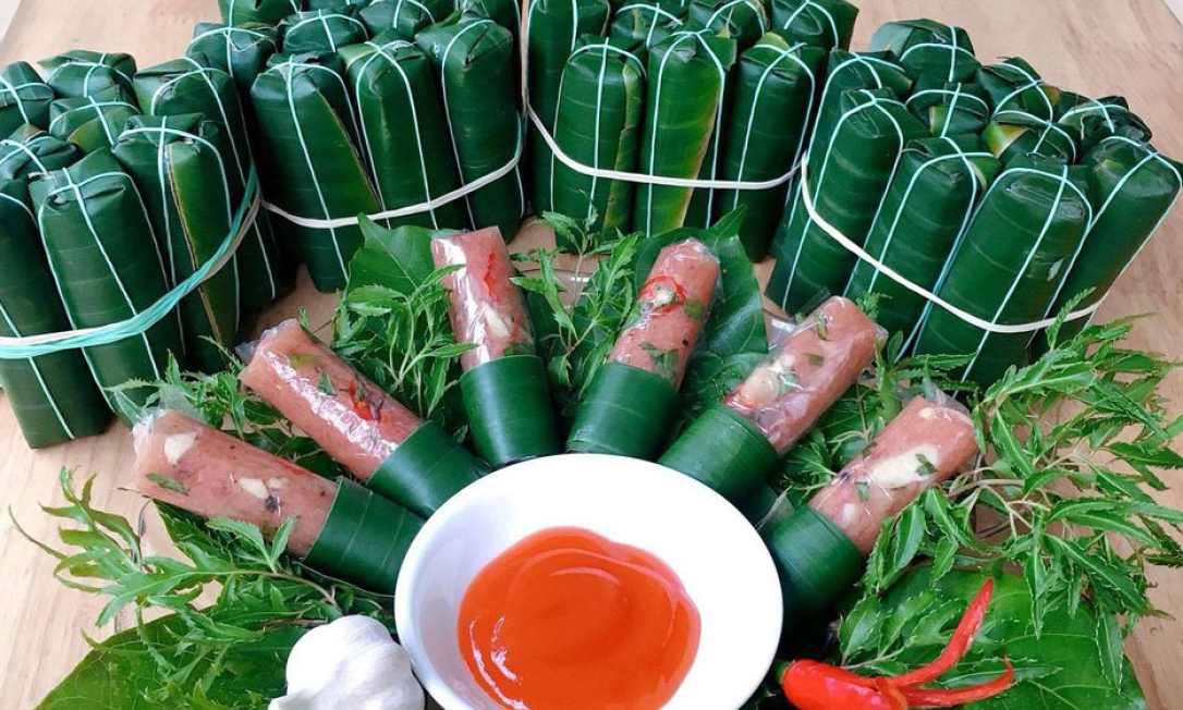 Tiềm ẩn nguy cơ nhiễm bệnh khi ăn nem chua