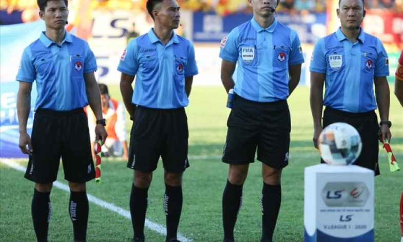 Sếp VFF nói thẳng về công tác trọng tài ở V-League