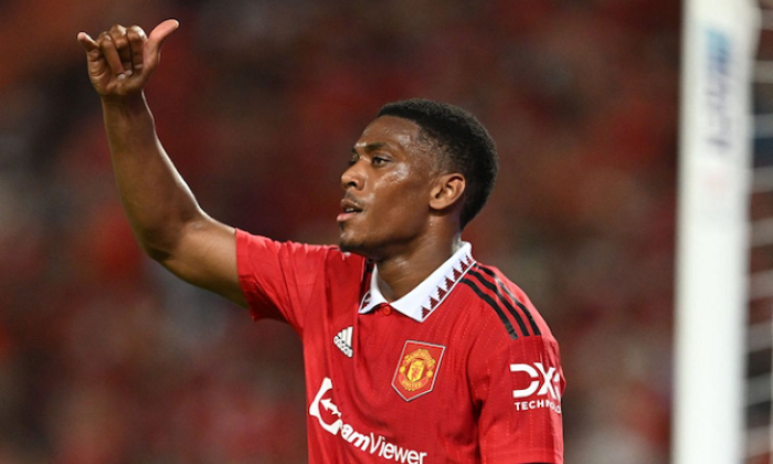 Anthony Martial dứt tình với Man Utd