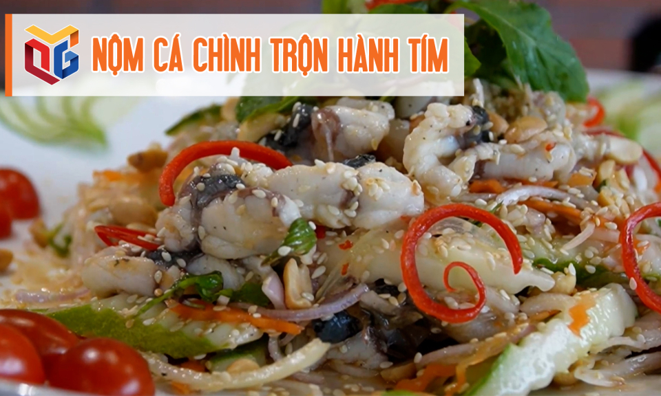 Nộm cá chình trộn hành tím