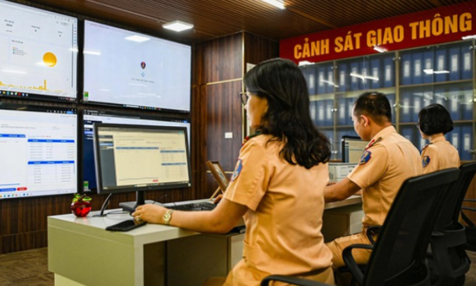 "Đại gia" đấu giá 2 biển số xe "siêu đẹp" 51K-888.88 và 30K-567.89 với hơn 45 tỉ đồng đã bỏ cọc