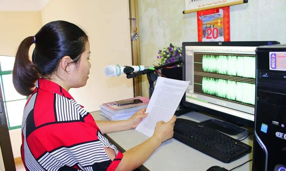 Tăng cường cơ sở vật chất cho hệ thống truyền thanh cơ sở và thúc đẩy chuyển đổi số trong nông thôn mới