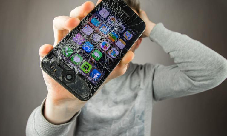 5 năm nữa sẽ có smartphone tự sửa chữa màn hình
