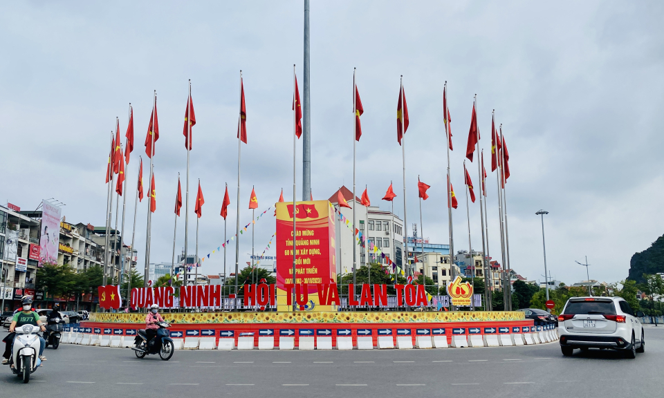  TP Hạ Long: "Khoác áo mới" đón ngày đại lễ