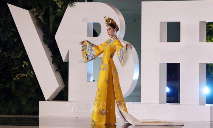 Tôn vinh vẻ đẹp áo dài Việt Nam qua cuộc thi Hoa hậu Hòa bình Quốc tế 2023