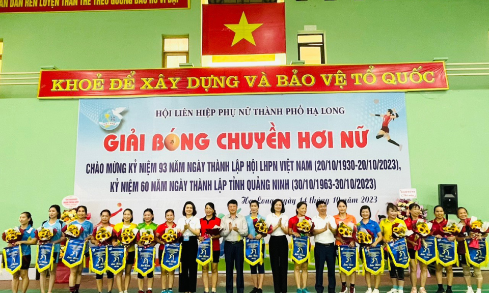 Giải bóng chuyền hơi nữ kỷ niệm 93 năm Ngày thành lập Hội LHPN Việt Nam
