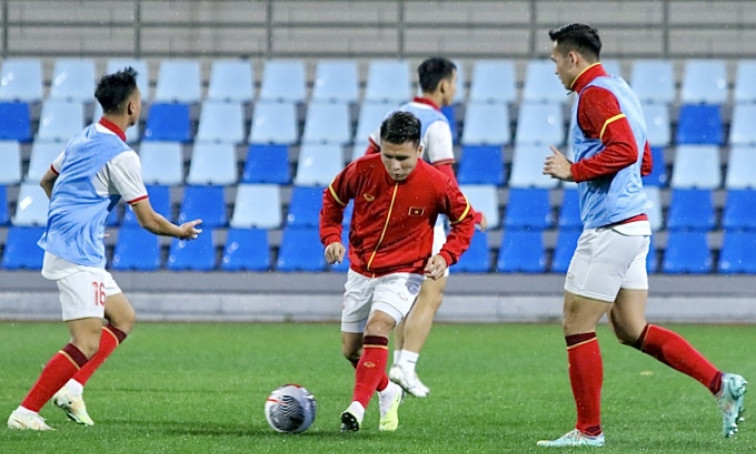 Quang Hải chấn thương, nghỉ trận đấu Hàn Quốc