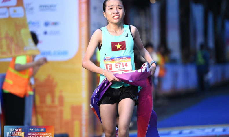 Lê Thị Tuyết vô địch Giải marathon quốc tế di sản Hà Nội 2023