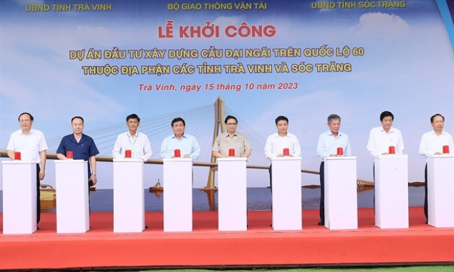 PM breaks ground for bridge in Mekong Delta region