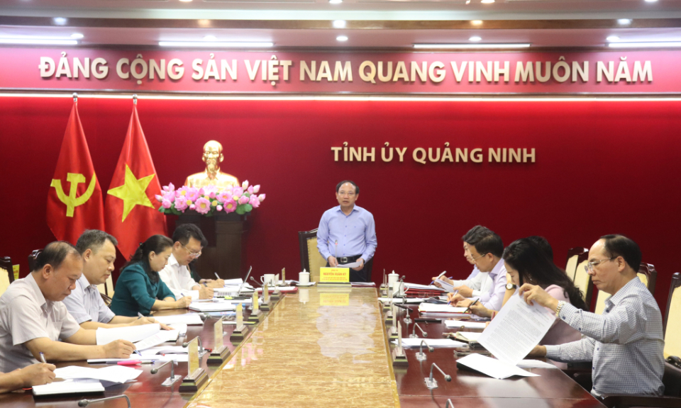 Giao ban Thường trực Tỉnh ủy