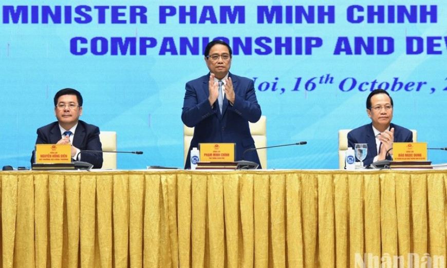PM Pham Minh Chinh chairs conference with FDI enterprises