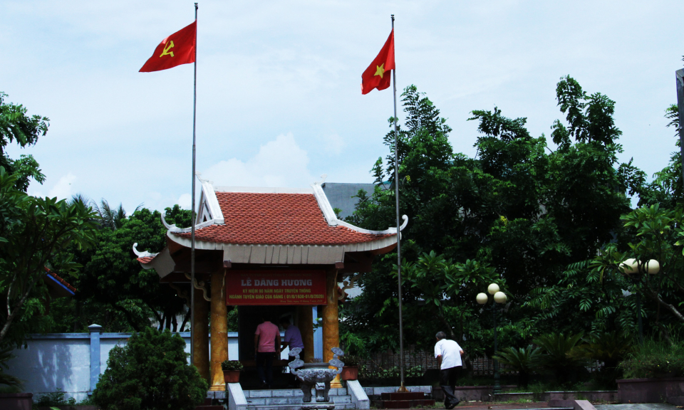  Thành lập Chi bộ Đảng cộng sản Việt Nam đầu tiên ở Khu mỏ Quảng Ninh