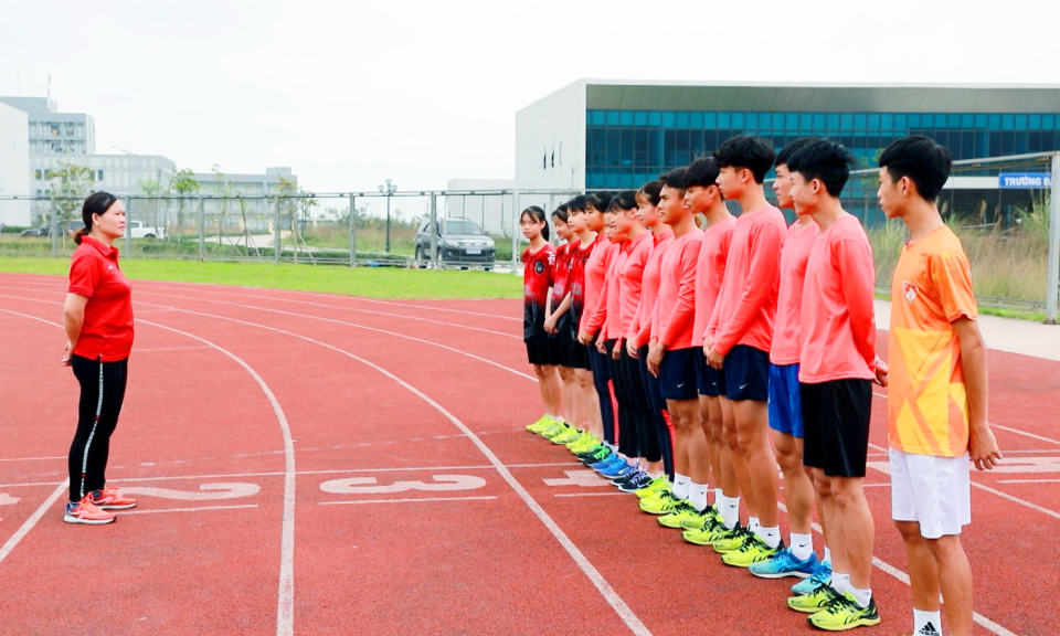 Những HLV nữ đem thành công về cho thể thao Vùng mỏ