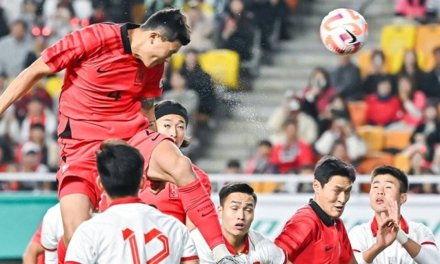 Việt Nam thua Hàn Quốc 0-6