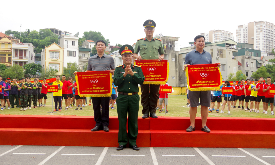 Giải thể thao phong trào chào mừng kỷ niệm 60 năm Ngày thành lập tỉnh Quảng Ninh