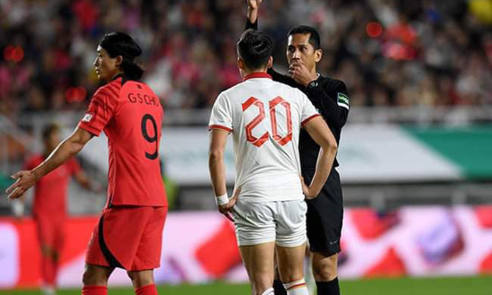 Bùi Hoàng Việt Anh lỡ trận đấu với Philippines ở vòng loại World Cup
