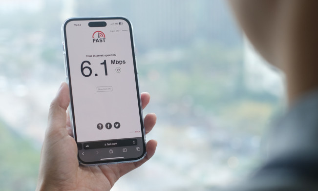 Tốc độ Internet di động Việt Nam tụt chín bậc