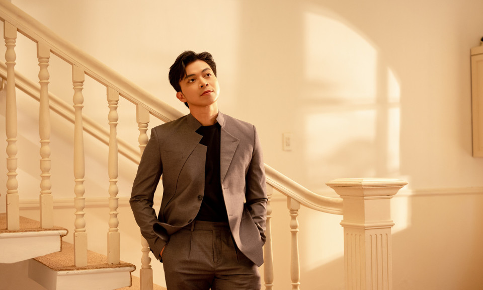 Ca sĩ Lân Nhã ra album nhưng thật đáng tiếc vì 'nhạt', cũ kỹ