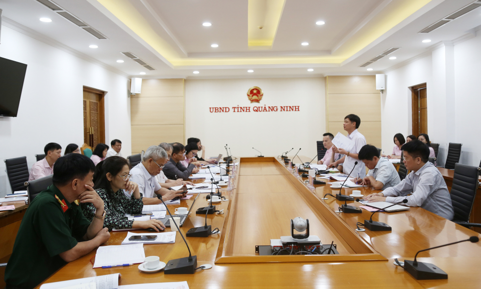 Ngân hàng Chính sách xã hội làm việc với Ban đại diện HĐQT Ngân hàng CSXH tỉnh