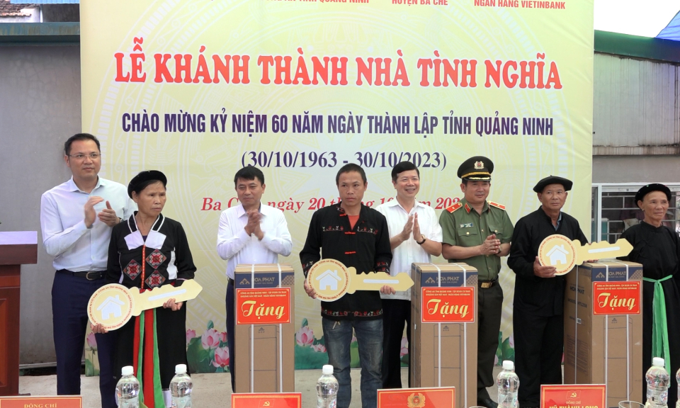 Khánh thành và bàn giao nhà tình nghĩa tại Ba Chẽ