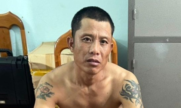 Vừa ra tù lại bị bắt vì mua súng "phòng thân" và buôn bán ma túy