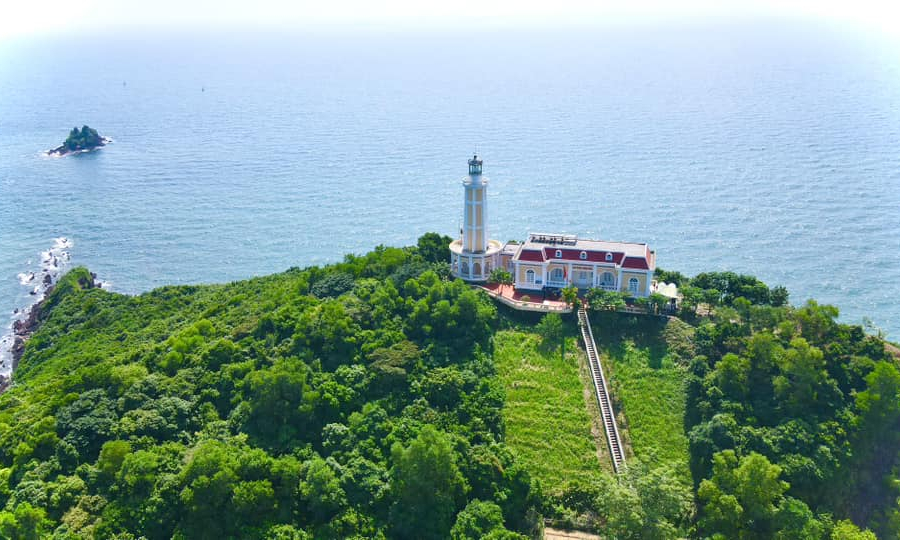 Kéo điện tới "mắt thần"