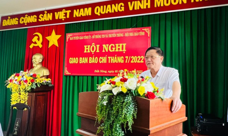 Vì sao Giám đốc Sở giáo dục tỉnh Đắk Nông xin thôi việc