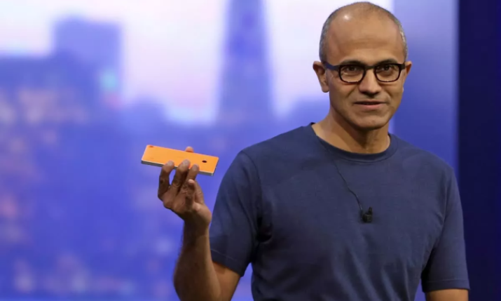 CEO Microsoft hối tiếc vì bỏ Windows Phone