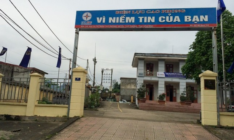 Bắt tạm giam Giám đốc Điện lực Cao Phong