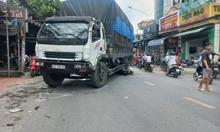 Đồng Nai: Tai nạn giao thông liên hoàn khiến hai người thương vong