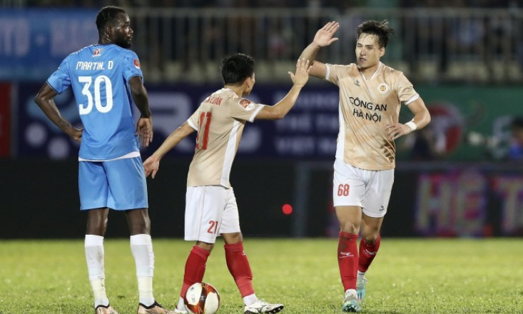 HAGL thua đậm Công an Hà Nội