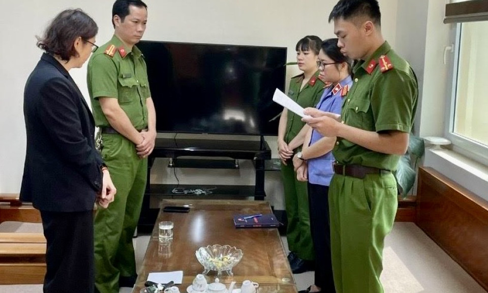 Khởi tố, bắt giam Giám đốc Công ty Bảo Việt